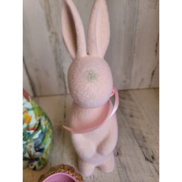 Unique AS IS bunny egg colorful variety set figure decor - Picture 4 of 14